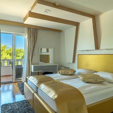 Hotel Sveti Kriz-3