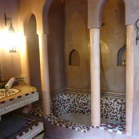 Riad Les Trois Palmiers El Bacha-2