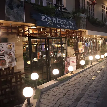 Hotel Willow Banks, Mall Road Shimla-2