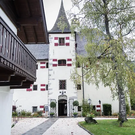 Schloss Prielau Hotel & Restaurants-3