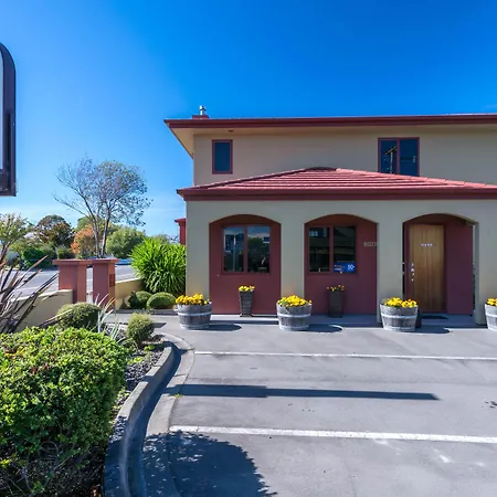 Blenheim Spa Motor Lodge-2