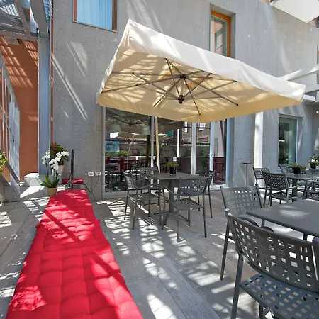 Hotel Mercure Milano Solari-3
