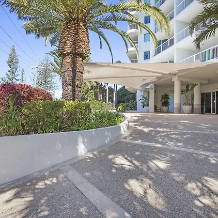 Crystal Bay On The Broadwater-3