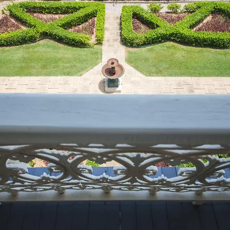 Denison Boutique Hotel-2