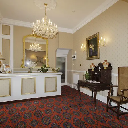 The Elmington Hotel (Adults Only)-3