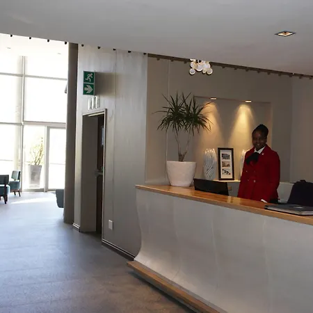 Chapmans Peak Beach Hotel-2