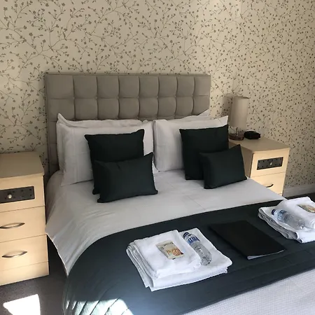 The Promenade Guest House-3