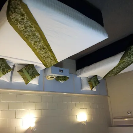 Admiral Nelson Motor Inn-2