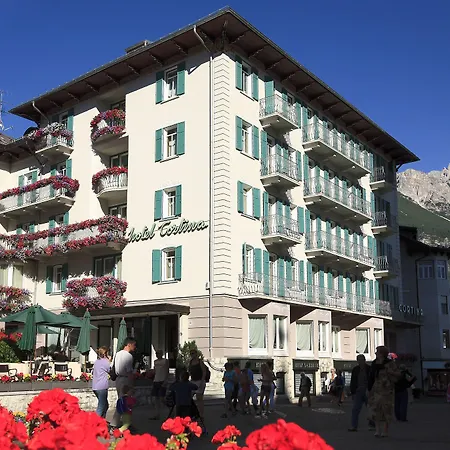 Hotel Cortina-2