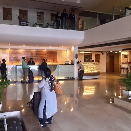 Taurus Sarovar Portico-3