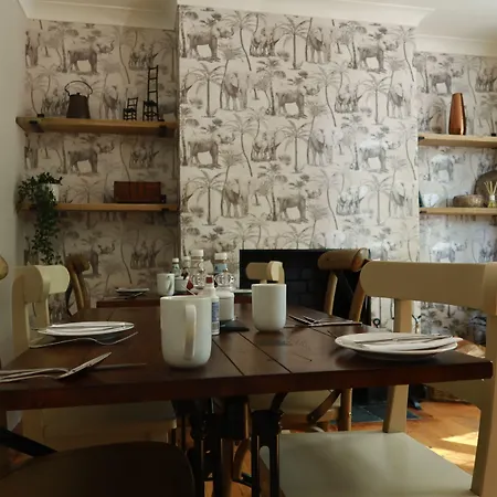 Avonlea Guest House-2