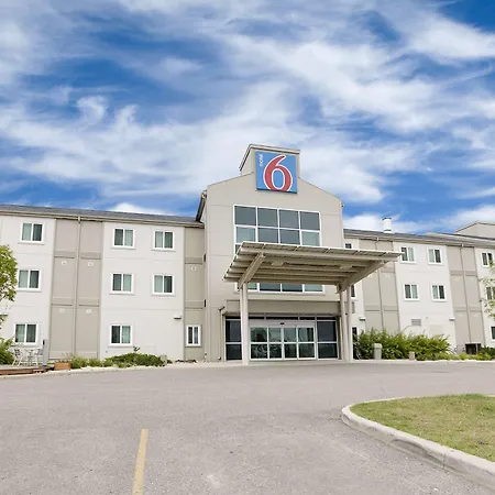 Motel 6-Brandon, Mb-2