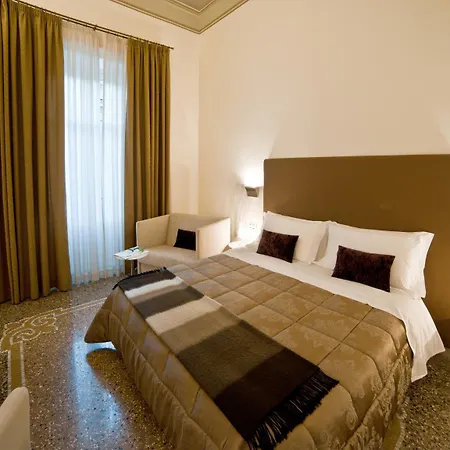 Town House Cavour-3