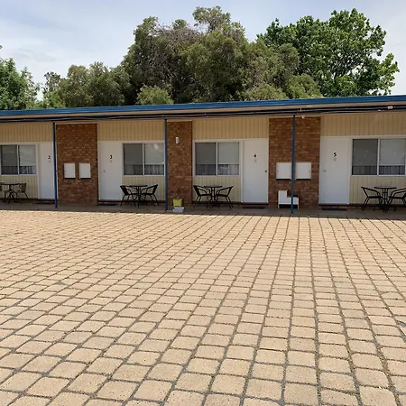 Orana Windmill Motel-3
