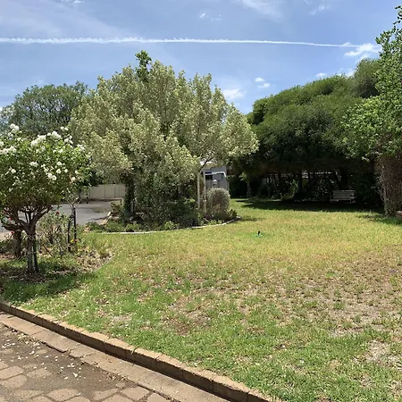 Orana Windmill Motel-2
