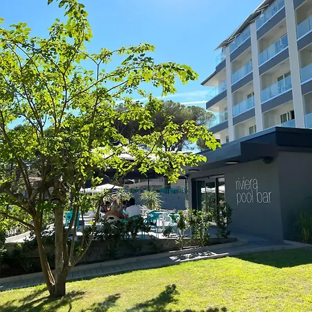 Hotel President-2