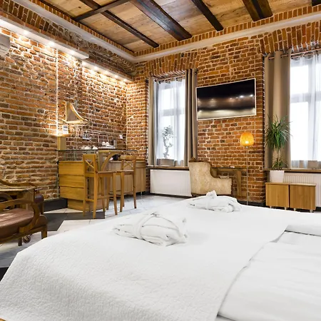 Aparthotel Stare Miasto-3