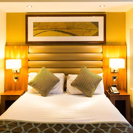 Drayton Manor Hotel-2