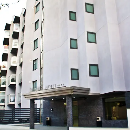 Summer Hotel-3