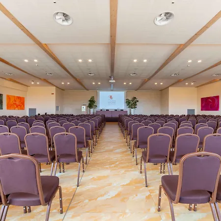 Best Western Plus Leone di Messapia Hotel&Conference-3