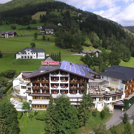 Wohlfühl&Genusshotel Felsenhof-3