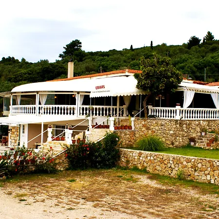 Oskars Studios & Apartments-3