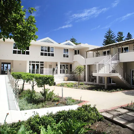 Abalone Guest Lodge-2