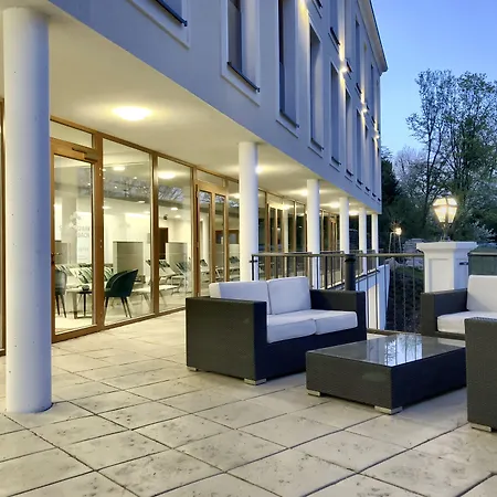 Schlosspark Mauerbach - Adults only-3