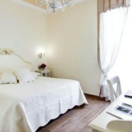 Lunaria Suites Rome Vaticano-3