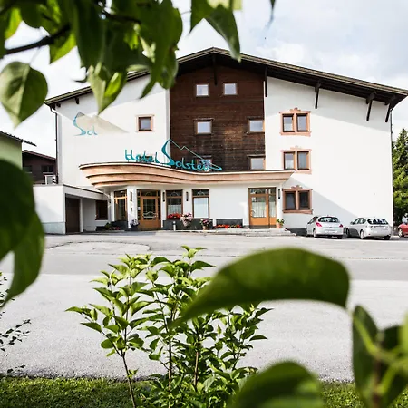 Hotel Solstein-2