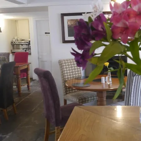 The 3 Millstones Inn-3