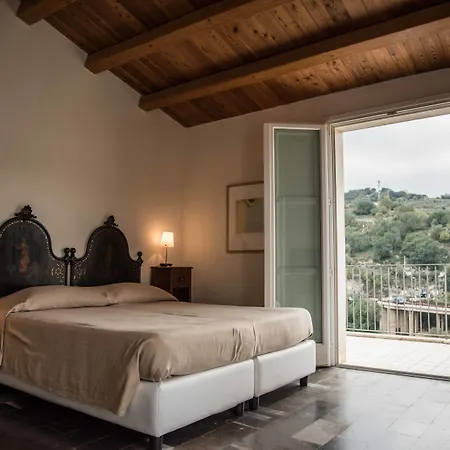 Hotel Dell'Orologio-3