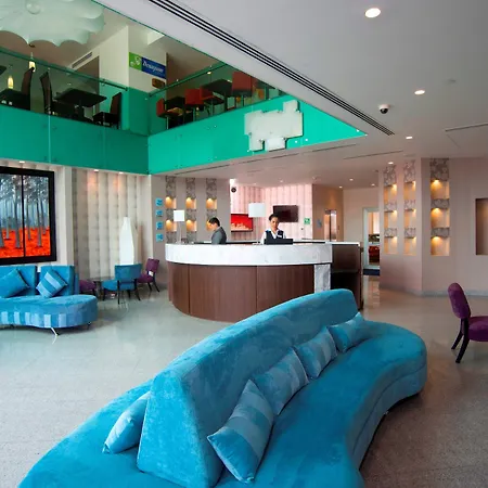 Holiday Inn Express & Suites Queretaro By Ihg-2