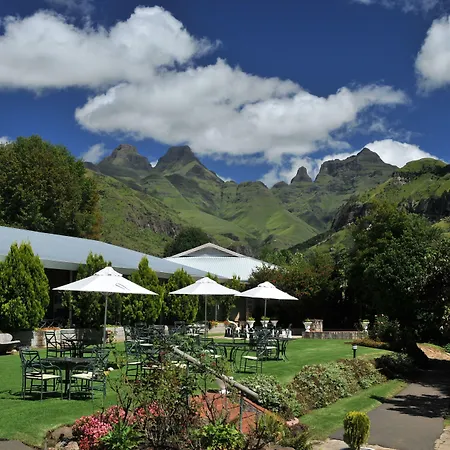 Cathedral Peak Hotel-3