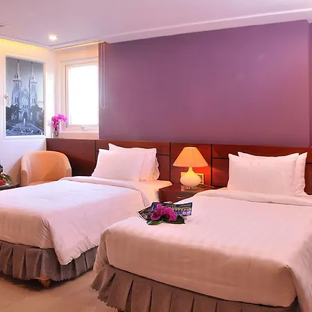 White Lotus Hotel Saigon-2