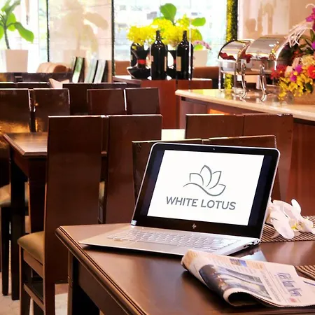 White Lotus Hotel Saigon-3