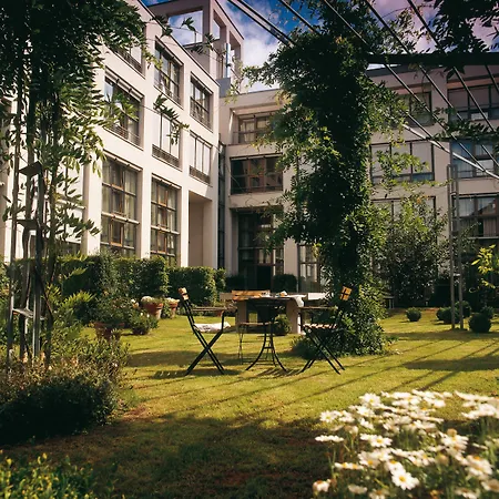 Clipper Boardinghouse - Hamburg-Michel-3