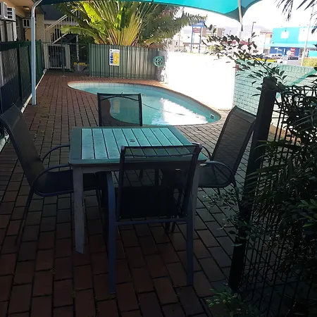 Y Motels Rockhampton-2