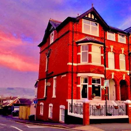 Greylands Guest House-2