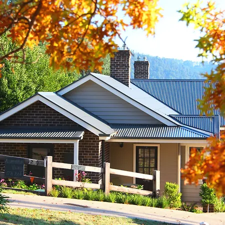 Marysville Garden Cottages-3