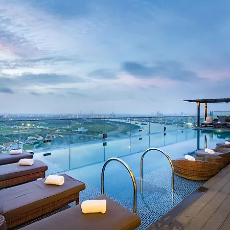 Liberty Central Saigon Riverside Hotel-3