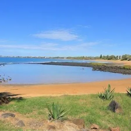 Bargara Shoreline Apartments-2