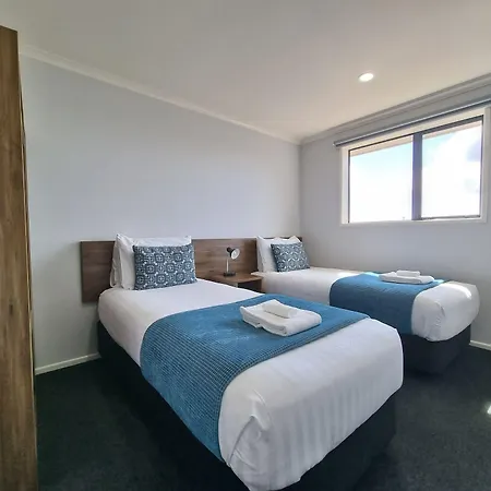 Antonio Mews Motel-3