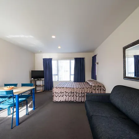 Annabelle Court Motel-3