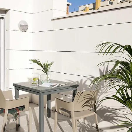 Eric Voekel Boutique Apartments - Atocha Suites-3