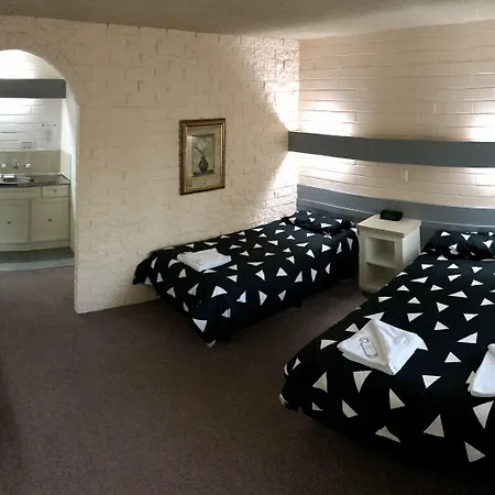Mahogany Motel Warrnambool-2