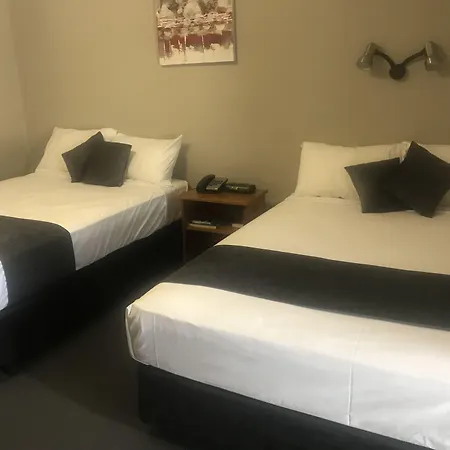 Cosmopolitan Motel & Serviced Apartments-2