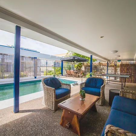 Cosmopolitan Motel & Serviced Apartments-2