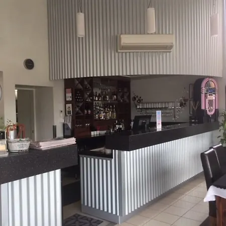 Station Motel-2
