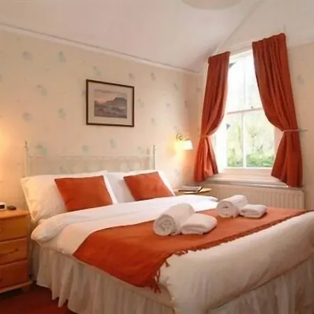 Craglands Guest House-3